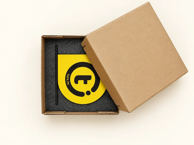 Retouched supplied photograph of the ScanPoint and metal plate in their fitted boxed package